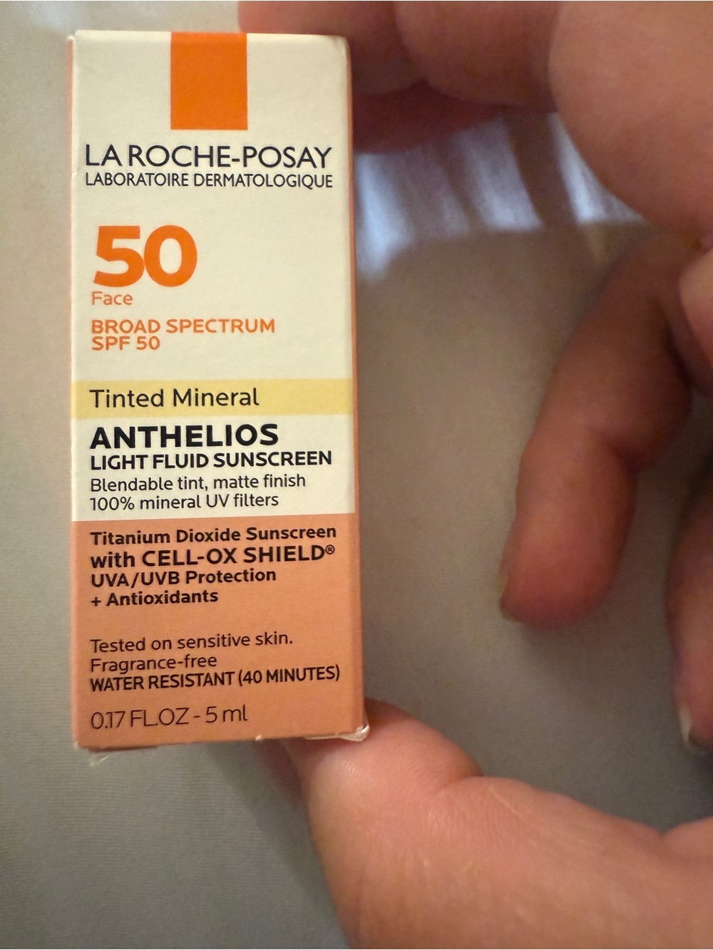 💙4/$20 La Roche Posay Anthelios Mineral Tinted Ultra Light Face Sunscreen Spf 50
